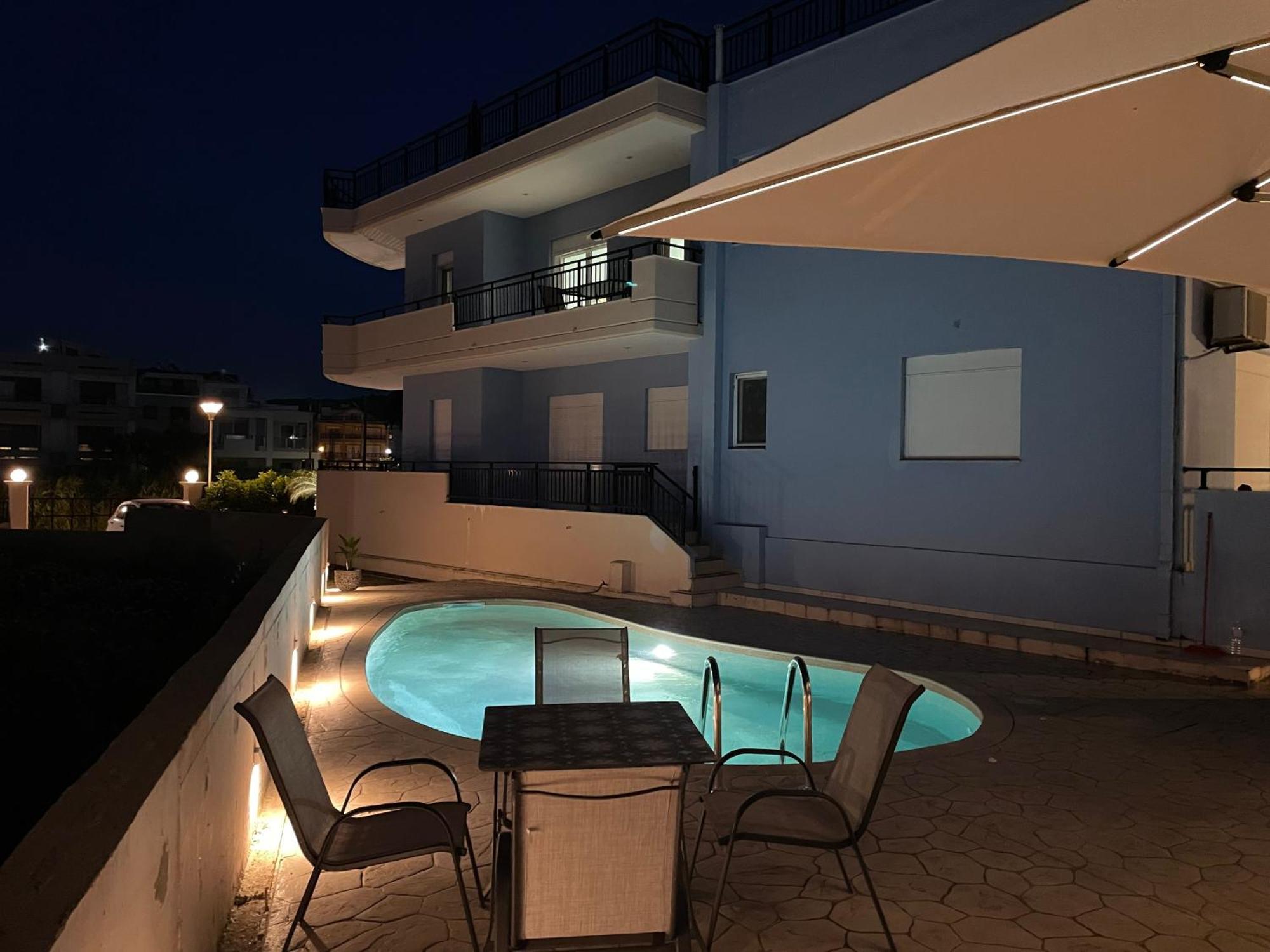 White&Blue Luxury Suites Ялиссос Экстерьер фото